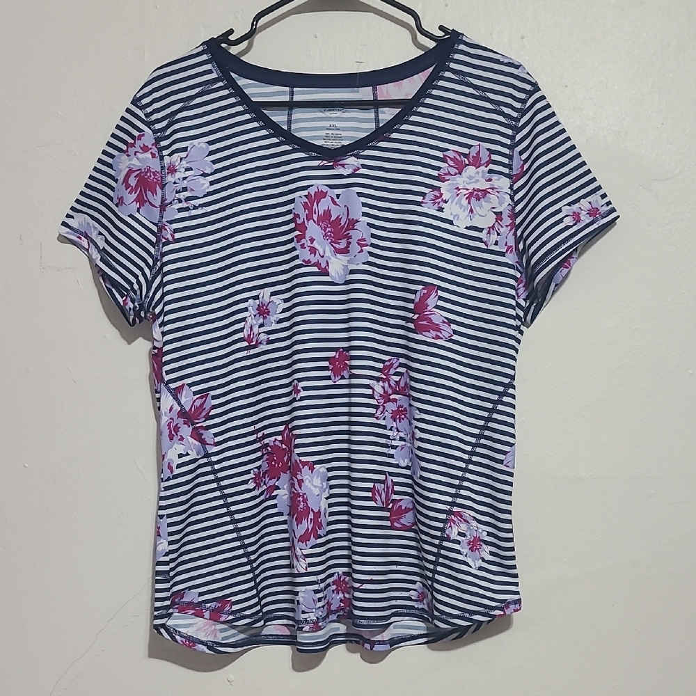 Floral Blue and White Relaxed Short Sleeve T-Shirt